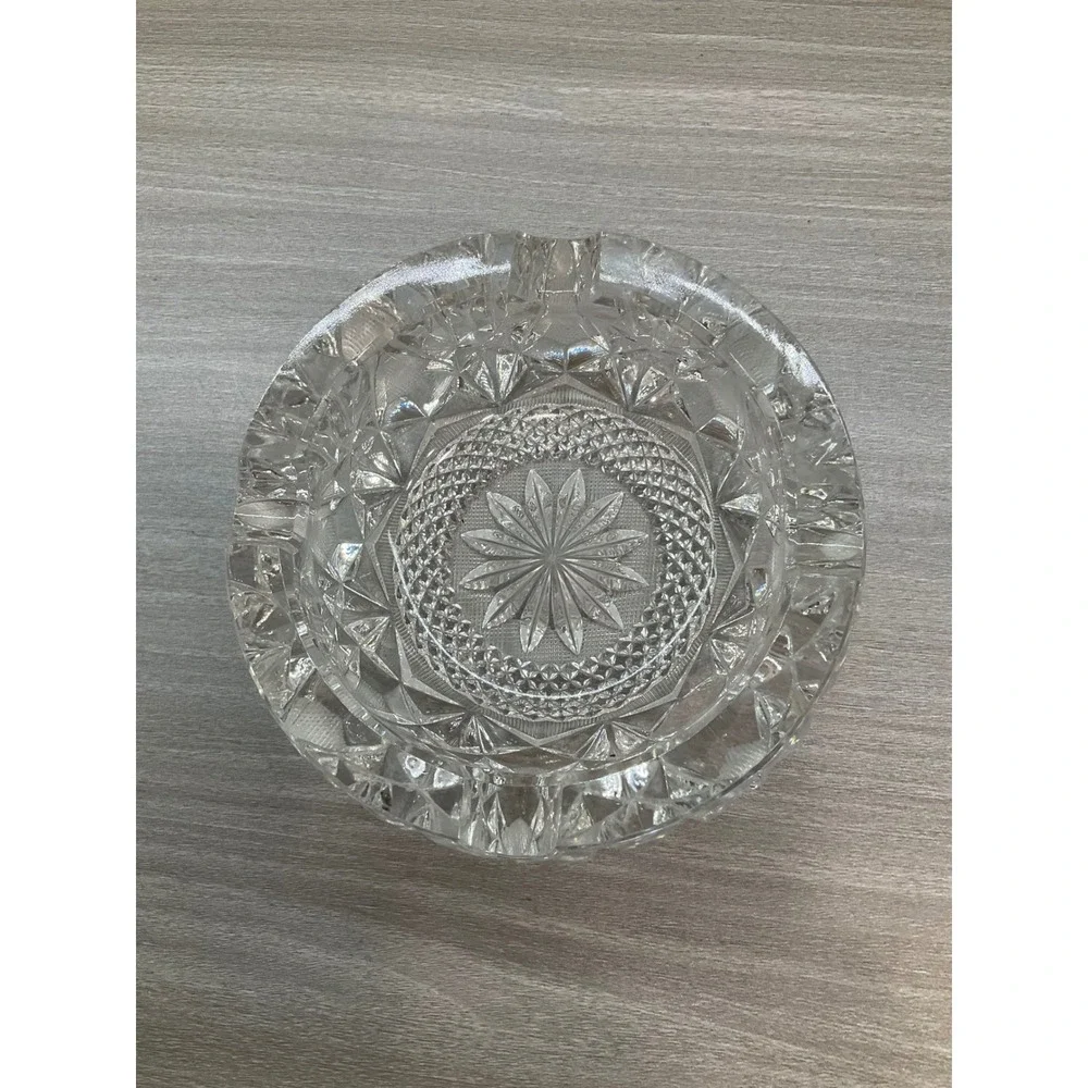 VINTAGE‎ CRYSTAL ASHTRAY HEAVY